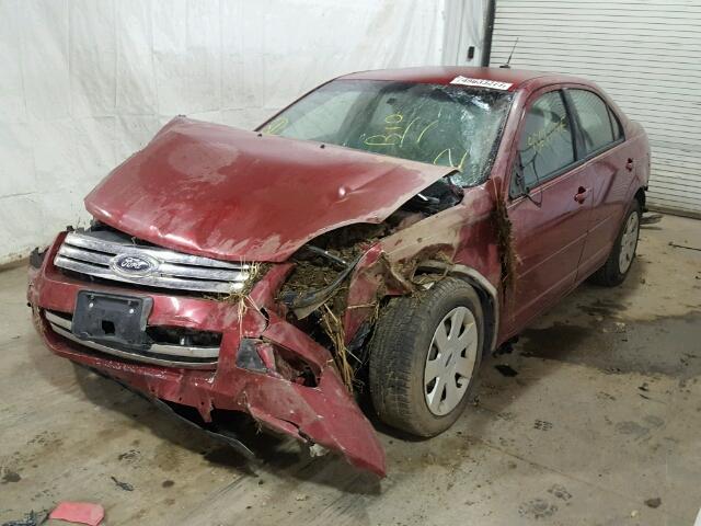 3FAHP06Z78R111201 - 2008 FORD FUSION S RED photo 2