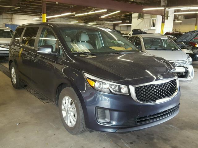 KNDMB5C17H6241169 - 2017 KIA SEDONA LX BLUE photo 1