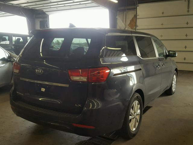 KNDMB5C17H6241169 - 2017 KIA SEDONA LX BLUE photo 4