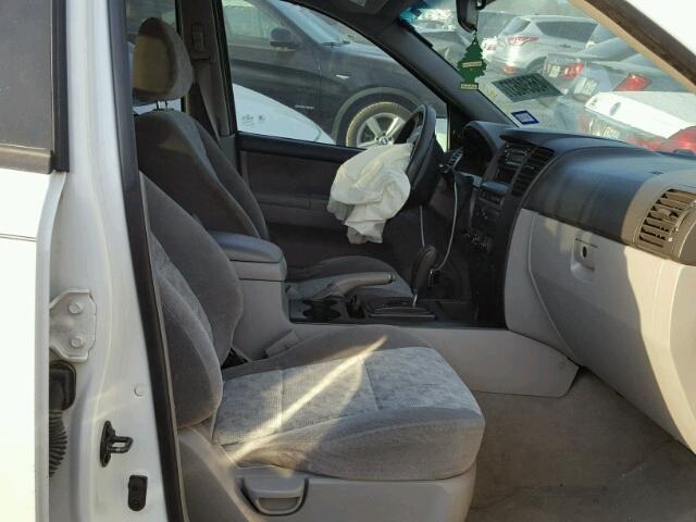 KNDJD733X65544976 - 2006 KIA SORENTO EX WHITE photo 5