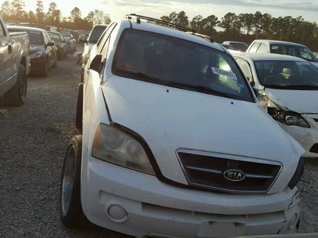 KNDJD733X65544976 - 2006 KIA SORENTO EX WHITE photo 9