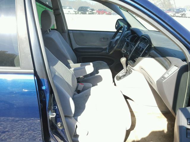 JTEHF21A010028589 - 2001 TOYOTA HIGHLANDER BLUE photo 5