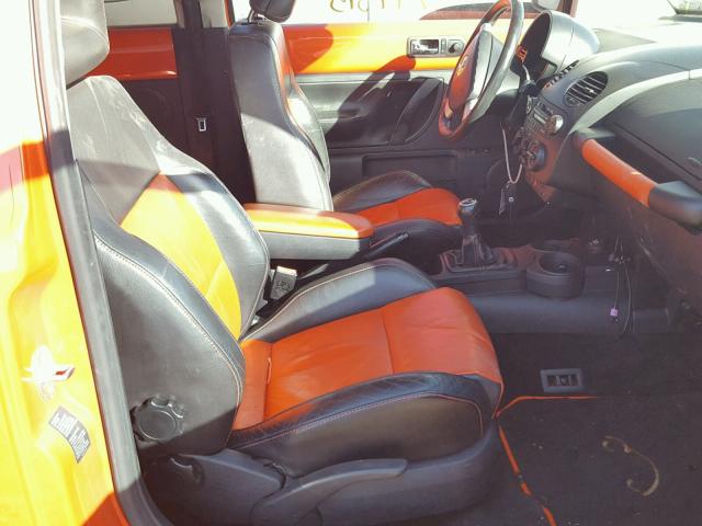 3VWCD21C22M423357 - 2002 VOLKSWAGEN NEW BEETLE 橙色 照片 5