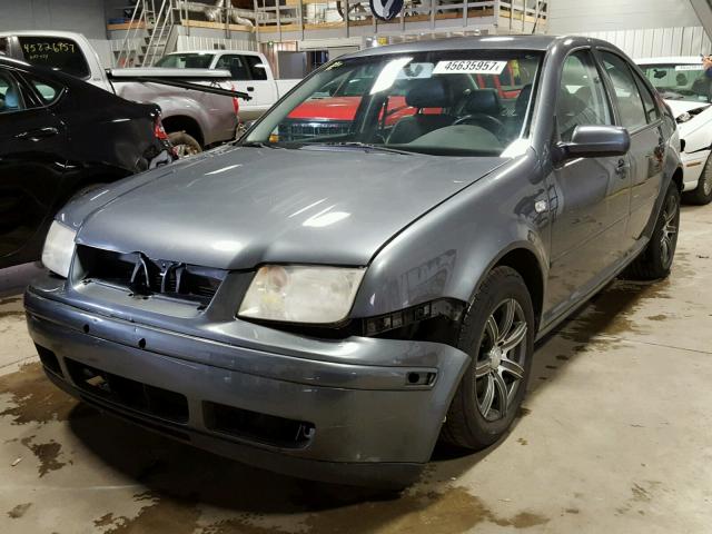 3VWSP69M53M177669 - 2003 VOLKSWAGEN JETTA GRAY photo 2