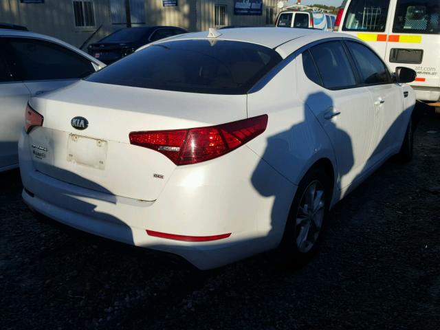 5XXGM4A70DG221527 - 2013 KIA OPTIMA LX WHITE photo 4