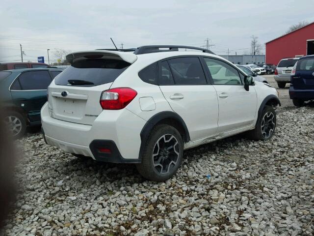 JF2GPADCXGH298140 - 2016 SUBARU CROSSTREK WHITE photo 4