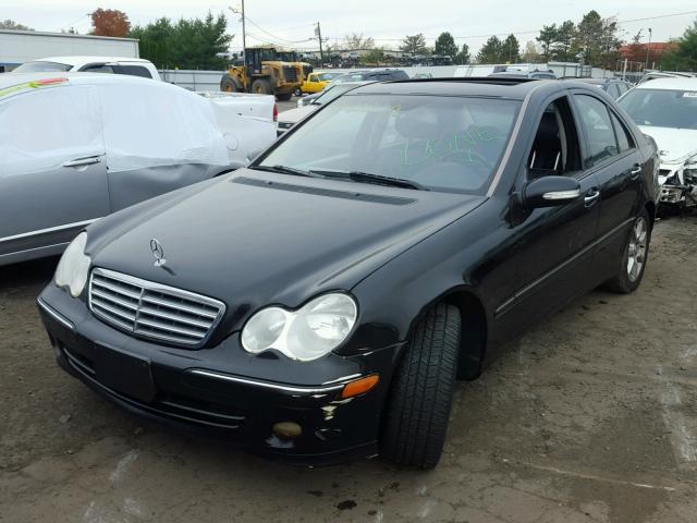 WDBRF54HX7A936679 - 2007 MERCEDES-BENZ C 280 BLACK photo 2