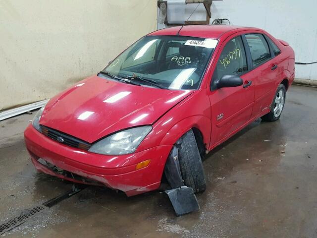1FAFP38Z64W117763 - 2004 FORD FOCUS ZTS RED photo 2