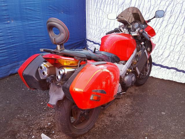 JH2RC46192M401751 - 2002 HONDA VFR800 RED photo 4