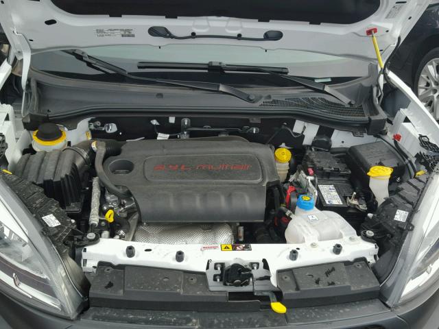 ZFBERFAB9H6E96509 - 2017 RAM PROMASTER 白色 照片 7