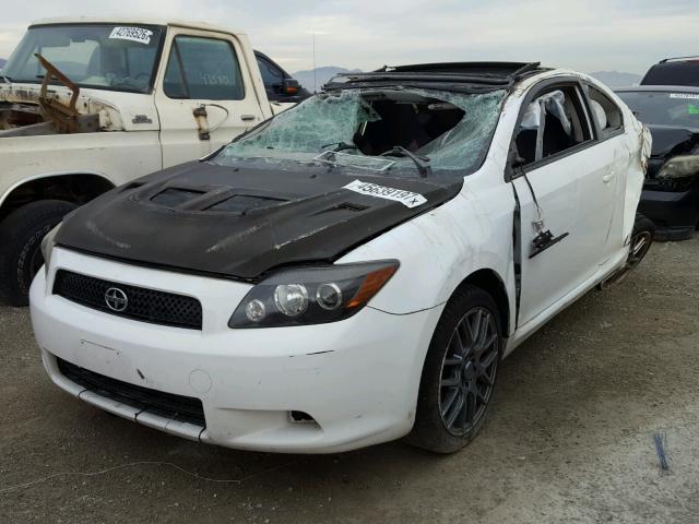 JTKDE167990292556 - 2009 TOYOTA SCION TC WHITE photo 2