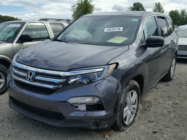 5FNYF5H15HB031141 - 2017 HONDA PILOT LX GRAY photo 2