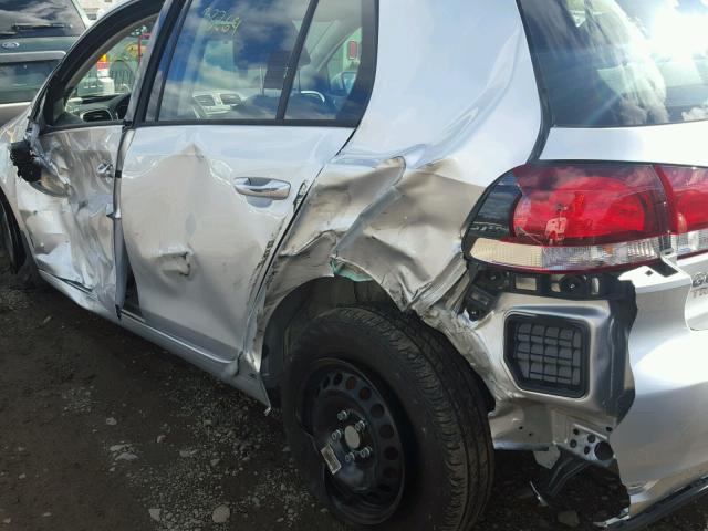 WVWDB7AJ4EW004729 - 2014 VOLKSWAGEN GOLF 银色 照片 9