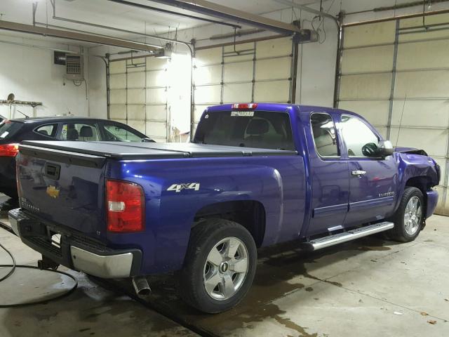 1GCSKSE34AZ220952 - 2010 CHEVROLET SILVERADO BLUE photo 4