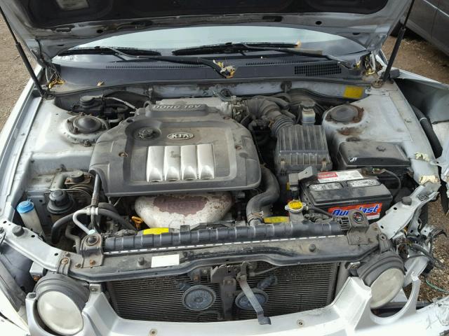 KNAGD126955410040 - 2005 KIA OPTIMA LX SILVER photo 7