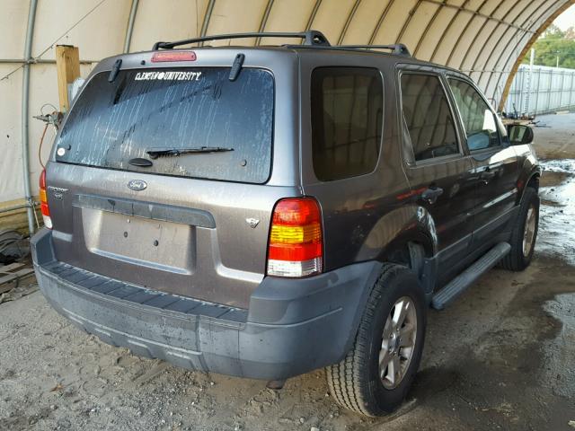 1FMYU93146KA17781 - 2006 FORD ESCAPE GRAY photo 4