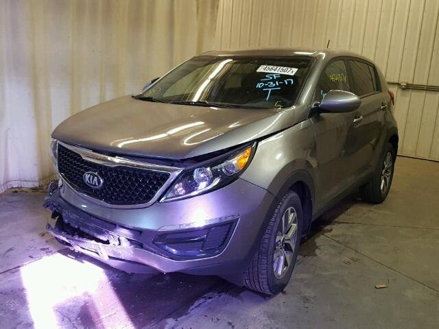 KNDPB3AC4F7747992 - 2015 KIA SPORTAGE L GRAY photo 2