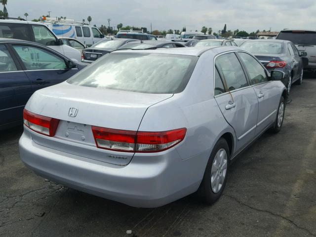 1HGCM563X3A088815 - 2003 HONDA ACCORD LX SILVER photo 4