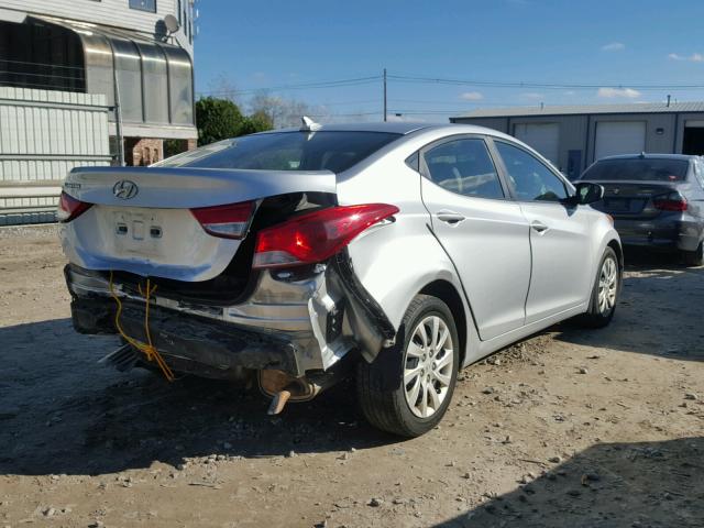 5NPDH4AE6DH207691 - 2013 HYUNDAI ELANTRA GL SILVER photo 4