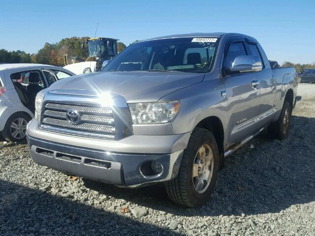 5TBBT54147S452775 - 2007 TOYOTA TUNDRA DOU SILVER photo 2