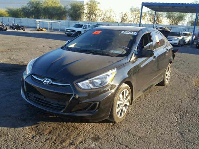 KMHCT4AE3HU352091 - 2017 HYUNDAI ACCENT SE BLACK photo 2