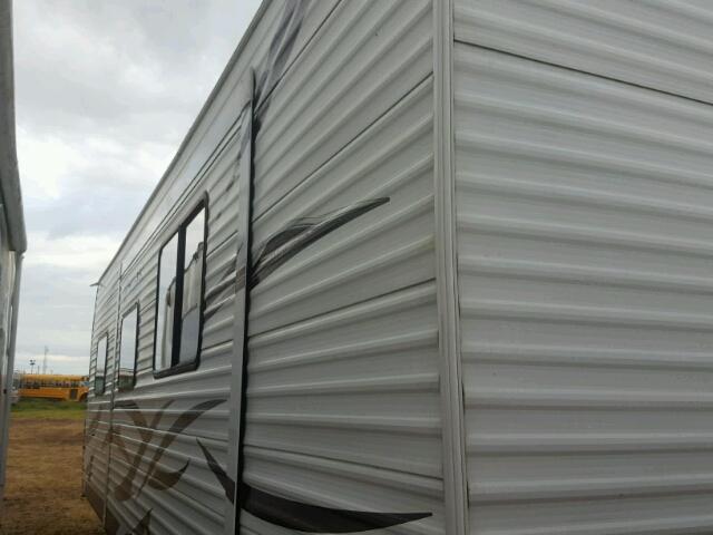 4X4TWDB2XCA247763 - 2012 FORS TRAILER WHITE photo 3