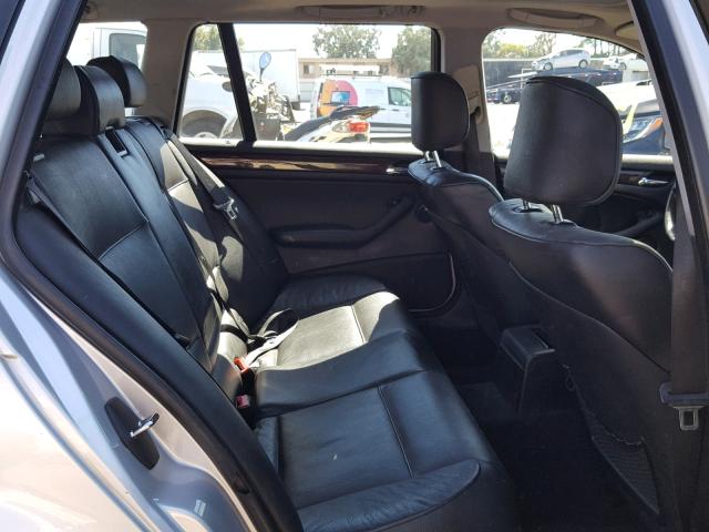 WBAEN33472PC10113 - 2002 BMW 325 IT SILVER photo 6