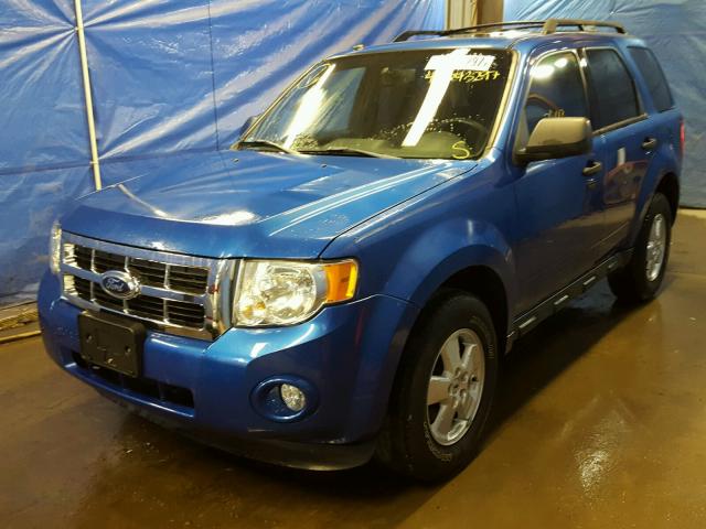 1FMCU9D77CKC40440 - 2012 FORD ESCAPE BLUE photo 2