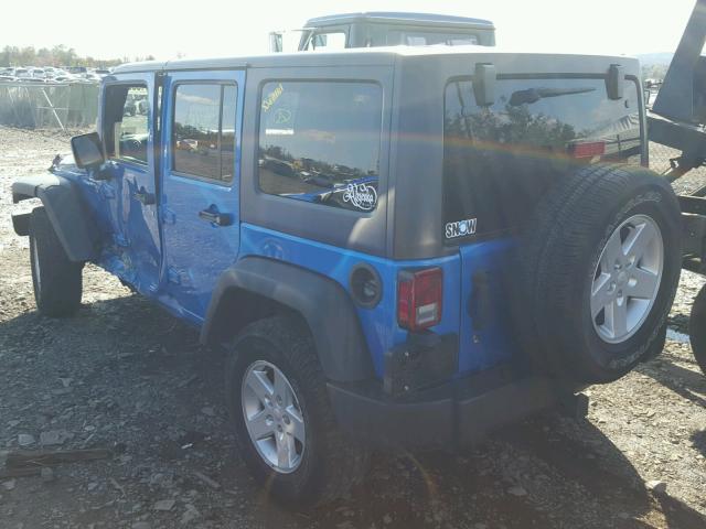 1C4BJWDG0GL120535 - 2016 JEEP WRANGLER U BLUE photo 3