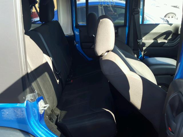 1C4BJWDG0GL120535 - 2016 JEEP WRANGLER U BLUE photo 6