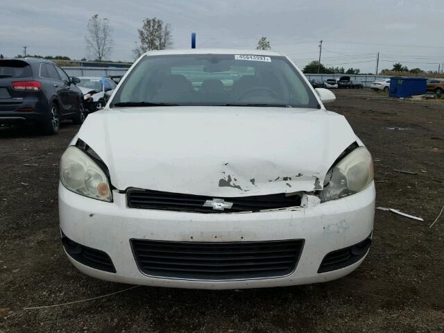 2G1WC581369263988 - 2006 CHEVROLET IMPALA LT WHITE photo 9