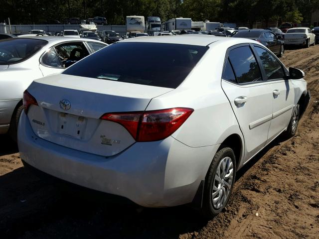 5YFBURHE4HP623642 - 2017 TOYOTA COROLLA L WHITE photo 4