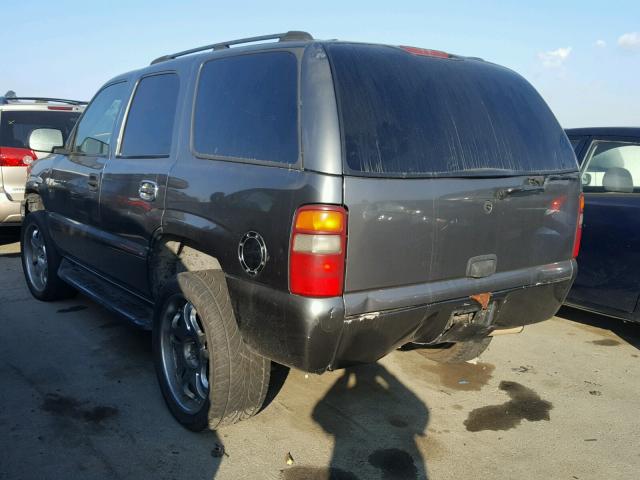 1GNEC13V02J174777 - 2002 CHEVROLET TAHOE C150 GRAY photo 3