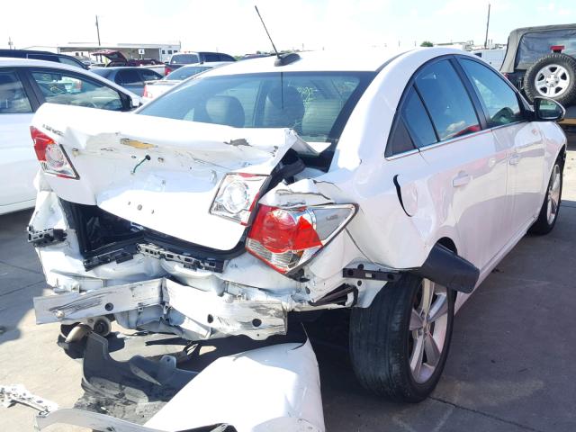 1G1PE5SB8F7293411 - 2015 CHEVROLET CRUZE LT WHITE photo 4