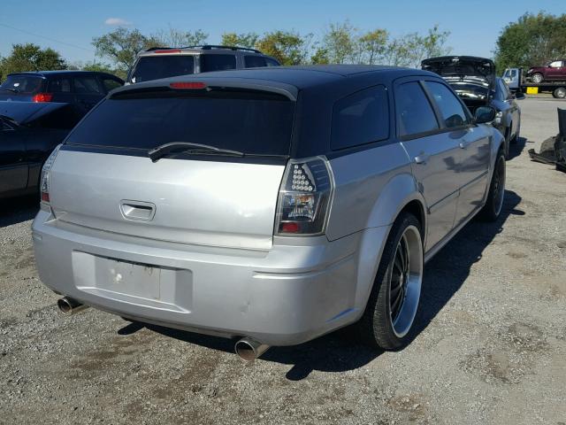 2D4FV48T95H617291 - 2005 DODGE MAGNUM SE BLACK photo 4