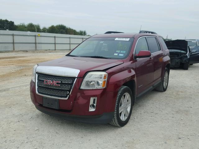 2CTALDEWXA6365153 - 2010 GMC TERRAIN SL RED photo 2