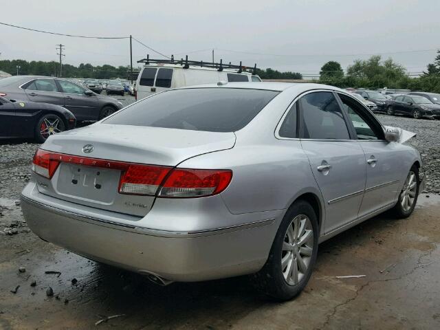 KMHFC4DF3AA459201 - 2010 HYUNDAI AZERA GLS SILVER photo 4