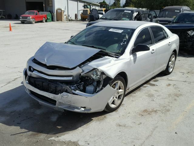 1G1ZB5EB3AF270615 - 2010 CHEVROLET MALIBU SILVER photo 2