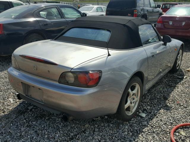 JHMAP11441T004493 - 2001 HONDA S2000 SILVER photo 4