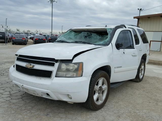 1GNFC13098R275531 - 2008 CHEVROLET TAHOE C150 WHITE photo 2