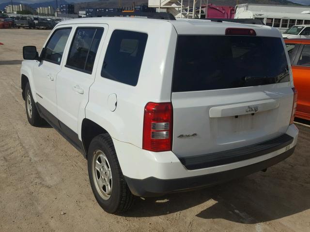 1C4NJRBB0GD668857 - 2016 JEEP PATRIOT WHITE photo 3