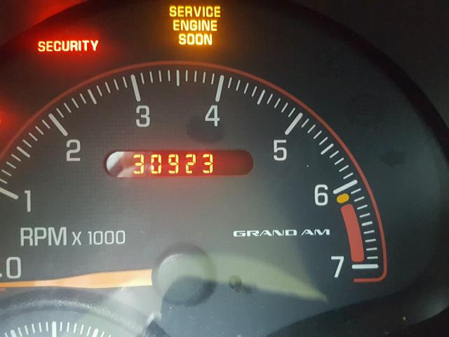 1G2NF52E74M682484 - 2004 PONTIAC GRAND AM S RED photo 8