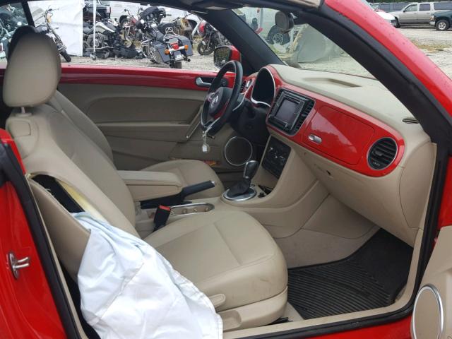 3VW517AT9GM805682 - 2016 VOLKSWAGEN BEETLE S/S 红色 照片 5
