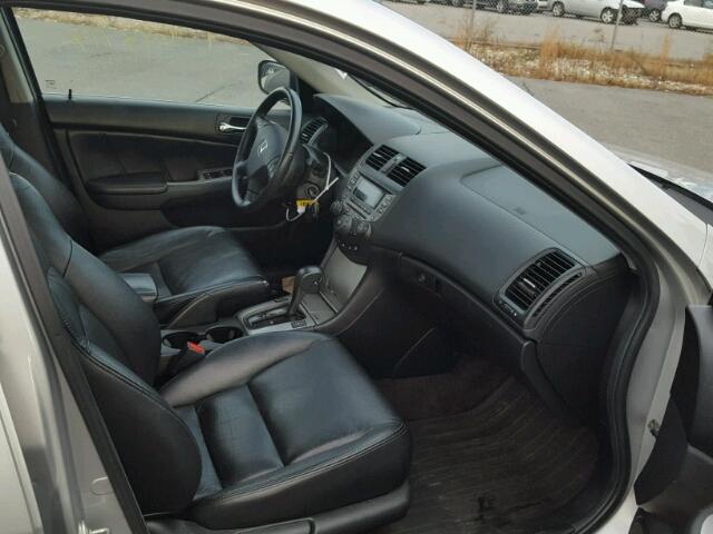 1HGCM56887A148849 - 2007 HONDA ACCORD SILVER photo 5