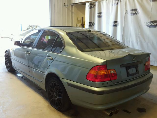 WBAEV33405KW16975 - 2005 BMW 325 GREEN photo 3