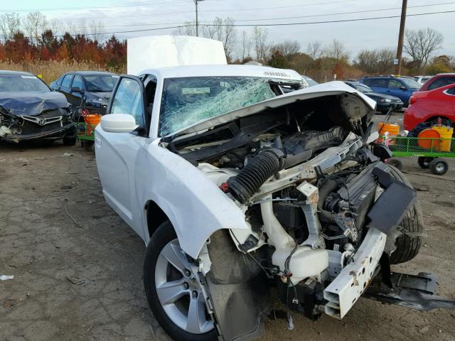 2B3CL3CG7BH584301 - 2011 DODGE CHARGER WHITE photo 1