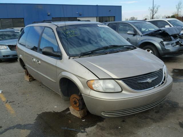 2C8GP44302R676591 - 2002 CHRYSLER TOWN & COU TAN photo 1