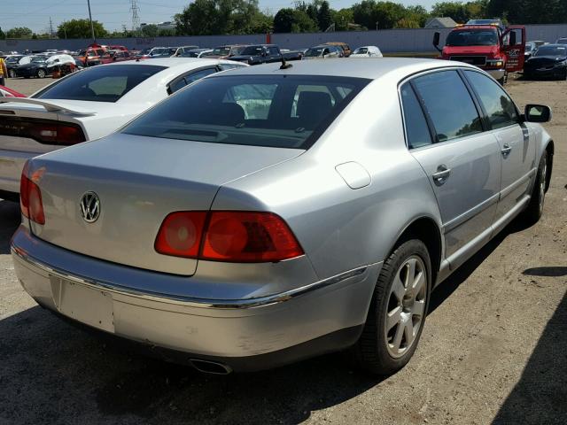 WVWAF63D248007740 - 2004 VOLKSWAGEN PHAETON 4. SILVER photo 4