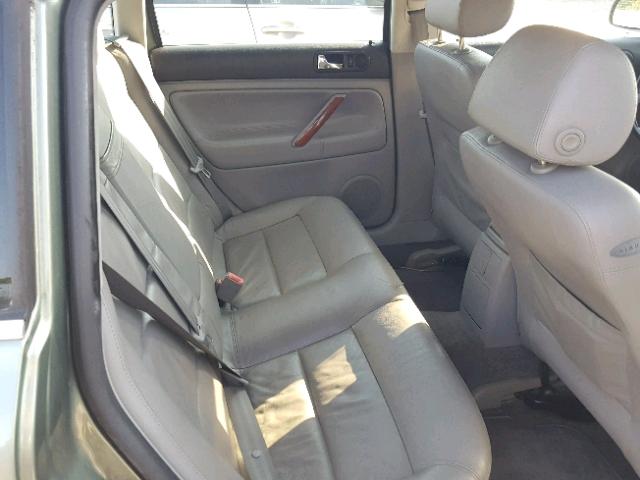 WVWTH63B02P445810 - 2002 VOLKSWAGEN PASSAT GLX GREEN photo 6