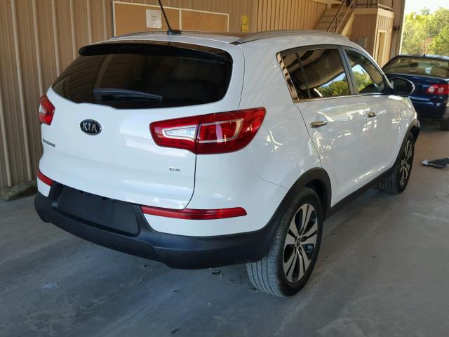 KNDPC3A24C7188797 - 2012 KIA SPORTAGE E WHITE photo 4